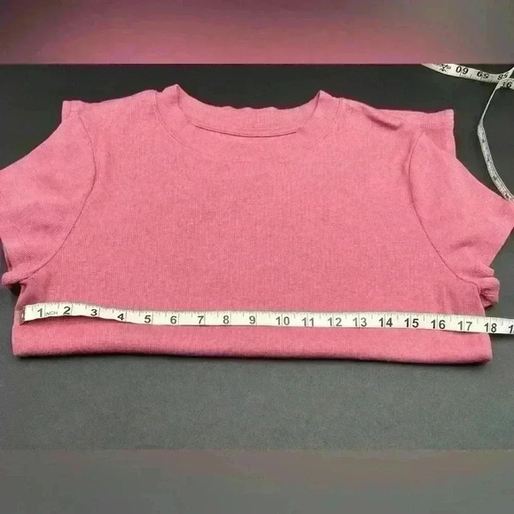 A New Day XXL Stretchy Tee in excellent condition! - Picture 6 of 7